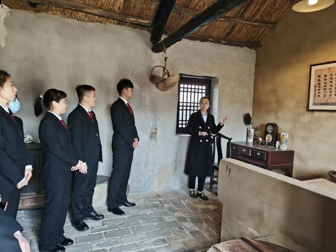 清明节特辑丨乳山法院开展清明节祭英烈忆党史活动缅怀先烈传承红色
