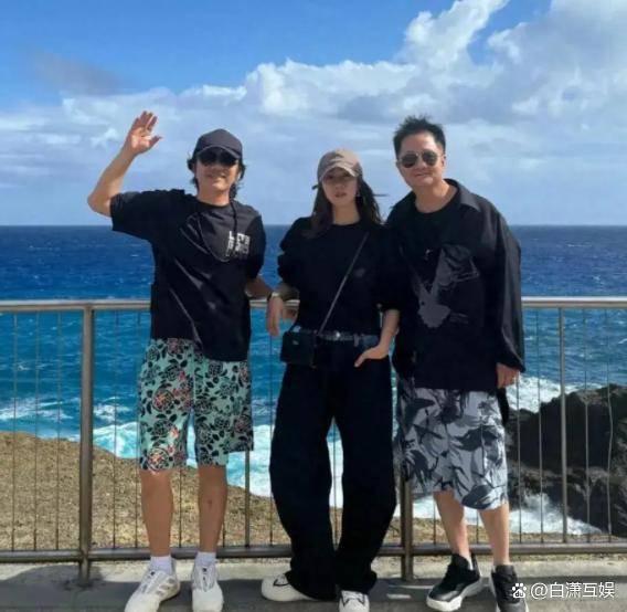 刘芸晒出与老公郑钧的浪漫度假照,两人十分般配