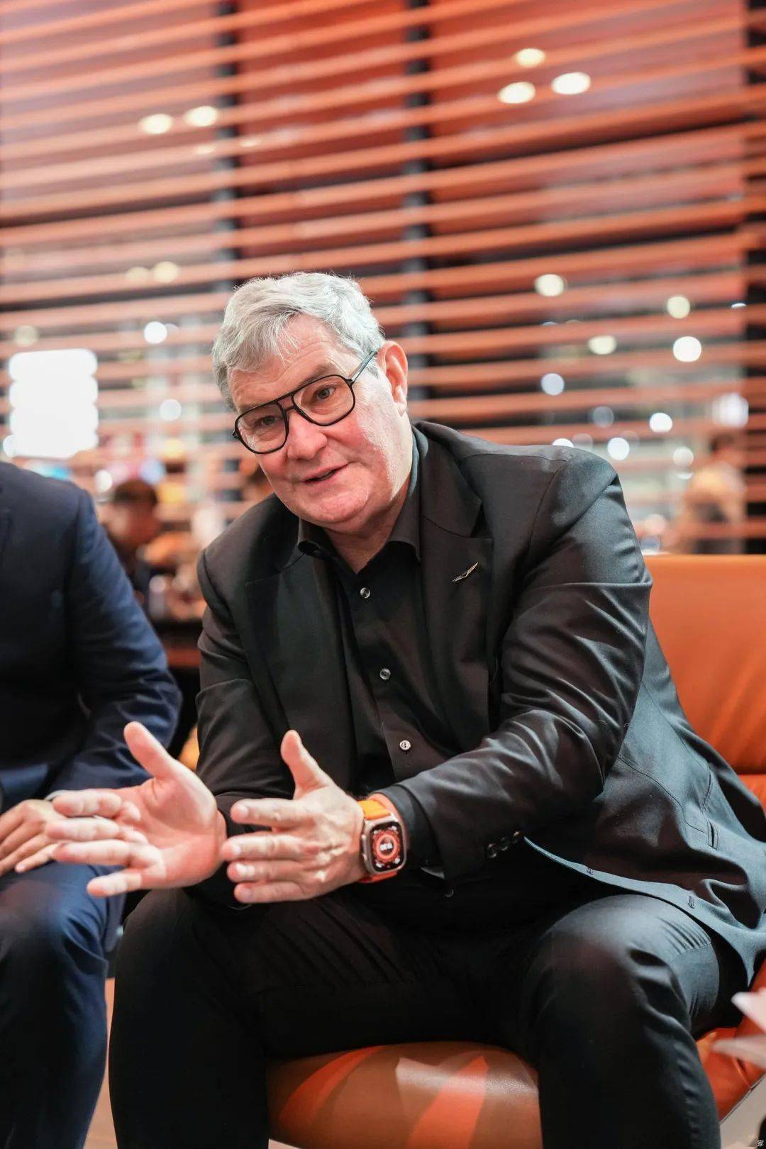 拉风比肩宾利?_搜狐汽车_搜狐网