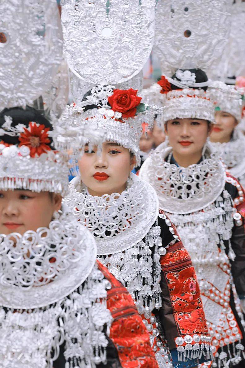 420号民族盛宴黔东南姊妹节燕子洞丹寨映山红响水岩瀑布群轻徒步5天4