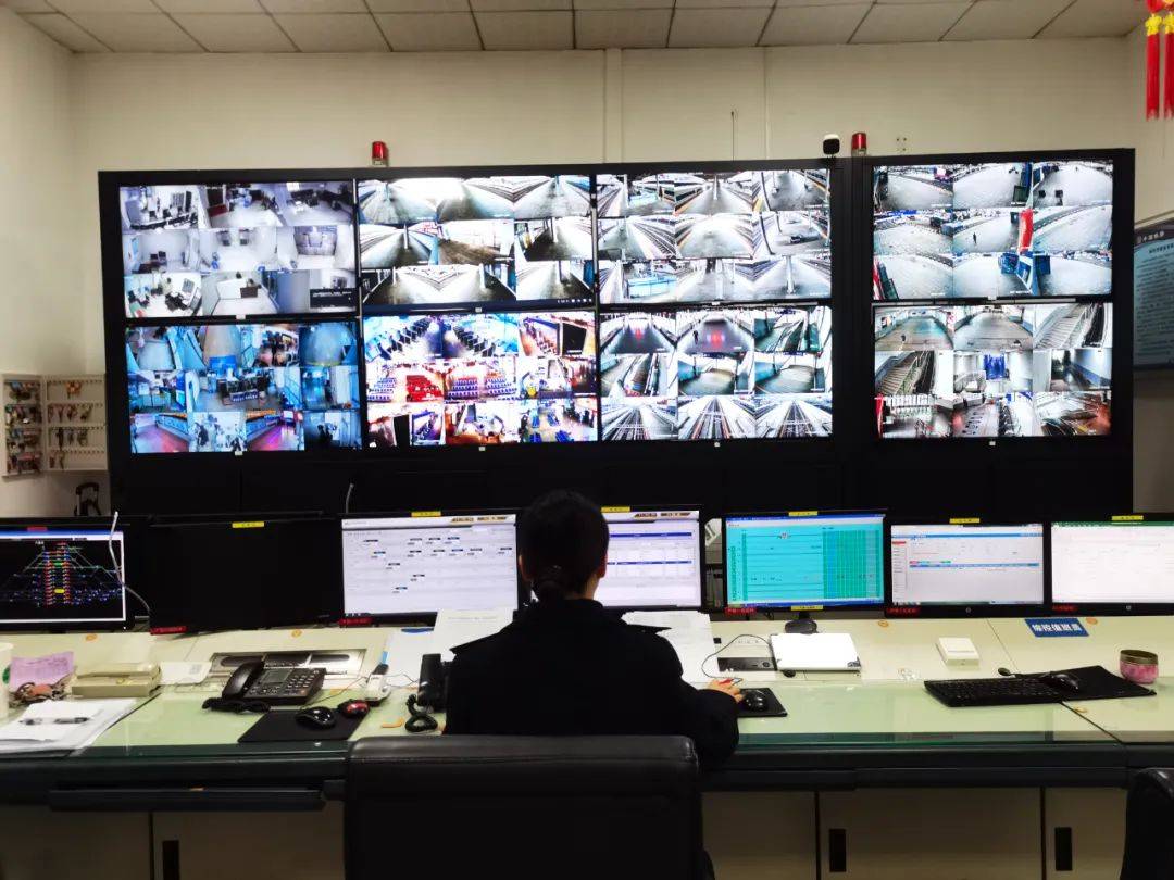 室的客管系统,旅服系统及监控设备及时救助过很多站车需要转移的旅客