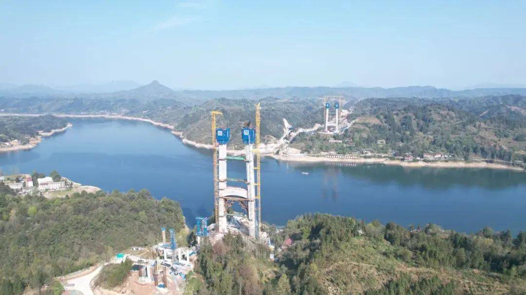 (张官高速洞庭溪沅水特大桥.