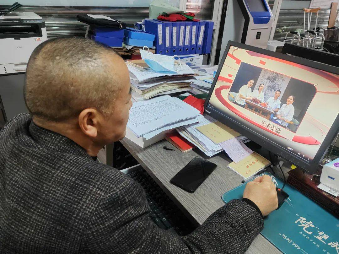 党员云笔记78中江县广大党员干部收听收看书记龙门阵