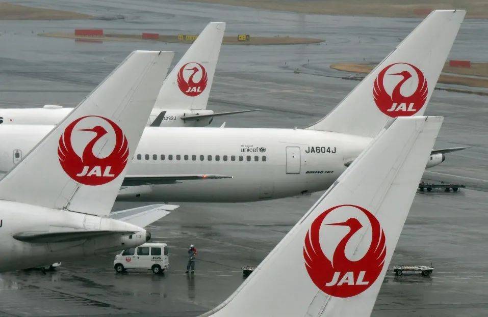 但是,丹顶鹤的英文名称japanese crane和拉丁文名称grus japonensis