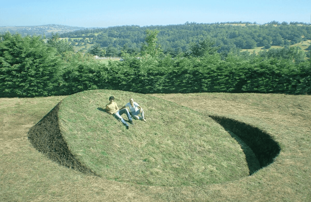 9个魔改草坪的趣味艺术!