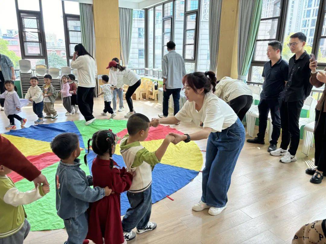 云天驿站暖心相伴快乐联萌鄞州区云天实验幼儿园天琅园区亲子早教课堂