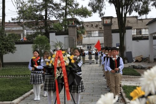 宣城市贝林二小图片