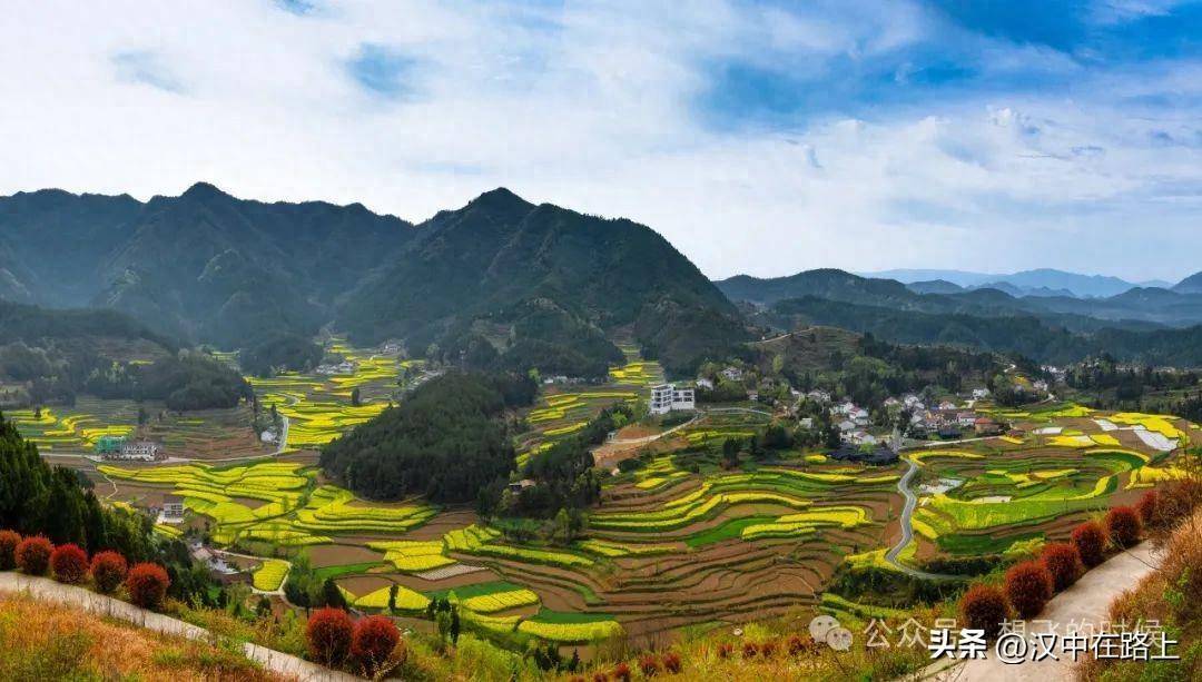 漩水坪村位于汉中市勉县县城以西25公里处.