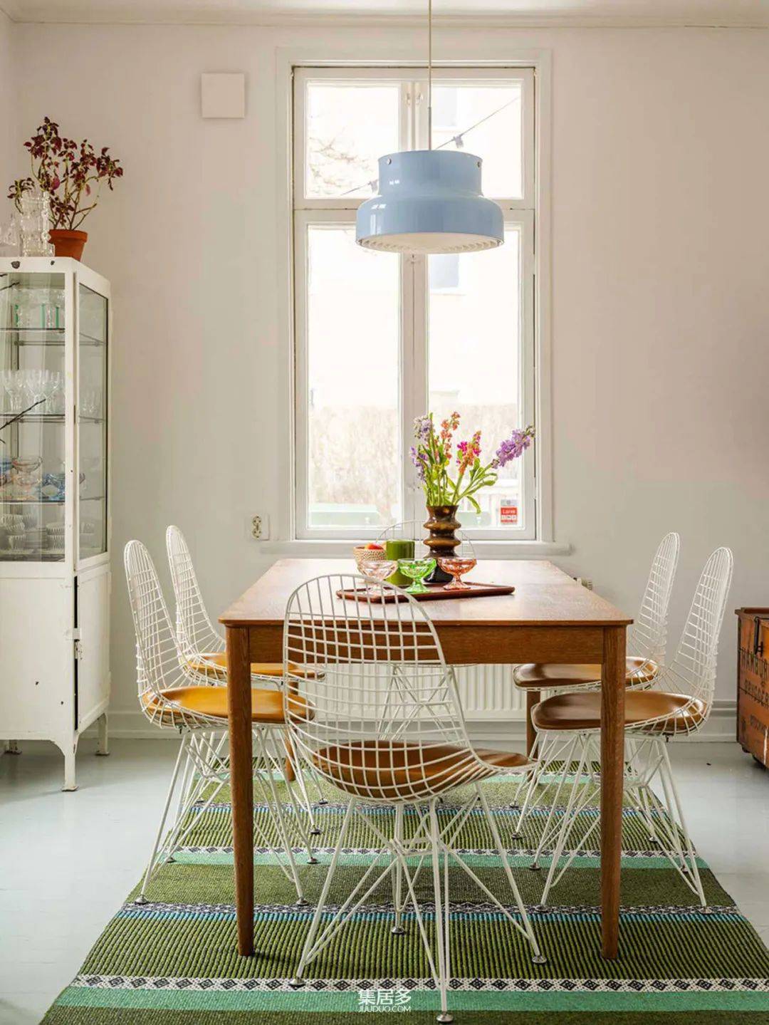 瑞典传统别墅揭秘色彩斑斓的复古风情穿越时空的家居艺术