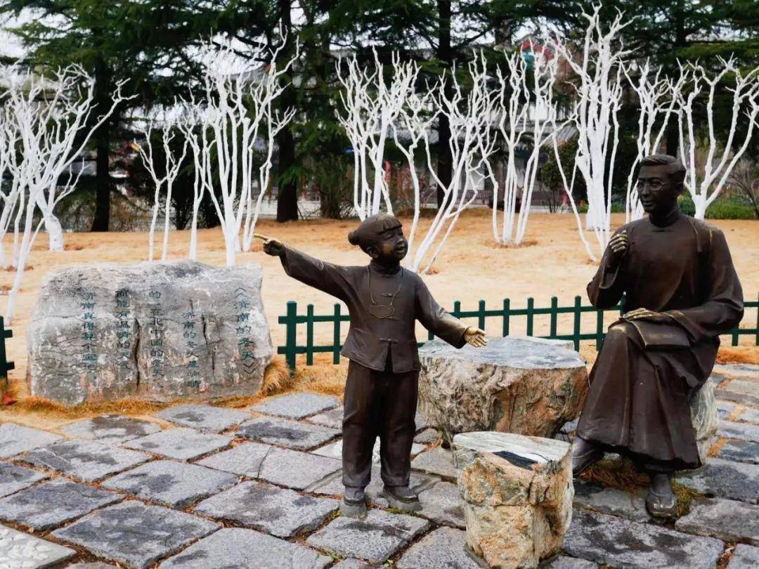 济南这座老舍先生的第二故乡到底有多美上在地内含福利