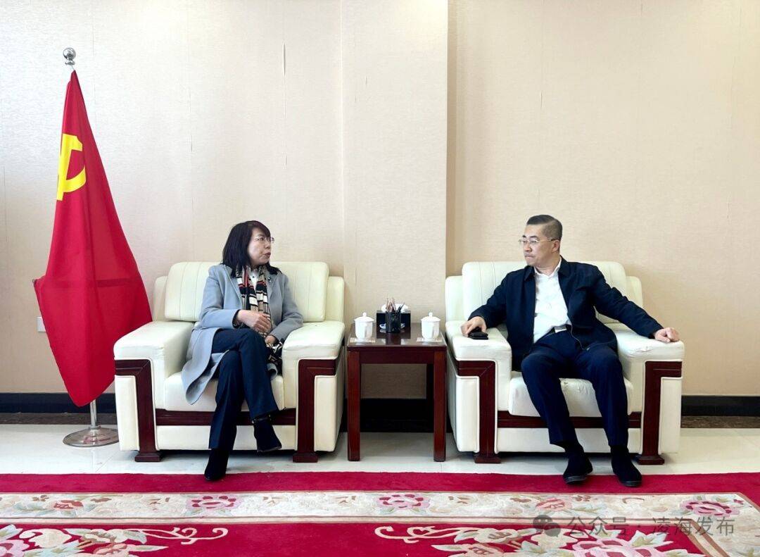 市委书记解润泽市委副书记市长张春雷会见国家金融监督