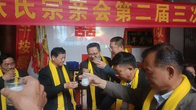 都昌张氏宗亲清明联宗祭祖特写