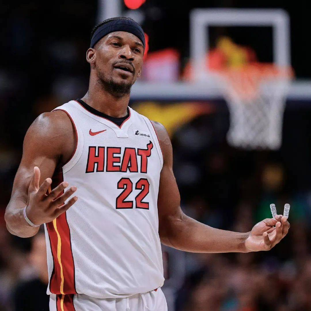 篮球纬度适合体育生的微信头像