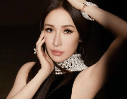 萧亚轩公开发文求助收到威胁信