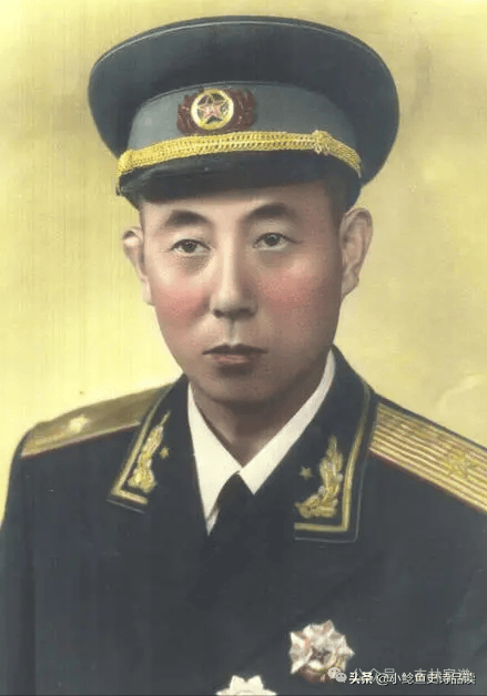 于权伸少将于权伸少将,吉林省辽源市东辽县建安镇香泉村人,曾任河北省