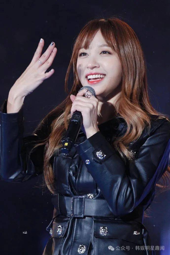 人气女团爱豆爆料她痴迷于保养自己的身材身高168厘米体重50公斤