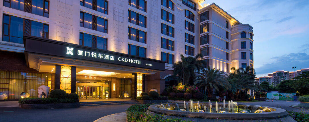 作为福建省及厦门经济特区第一家五星级酒店,悦华酒店坐拥近7万平方米