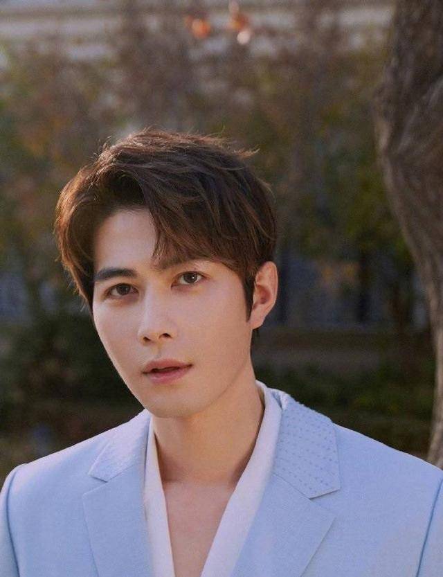 小时代陈学冬晒盛世美颜否认退圈曾跟郭敬明闹绯闻