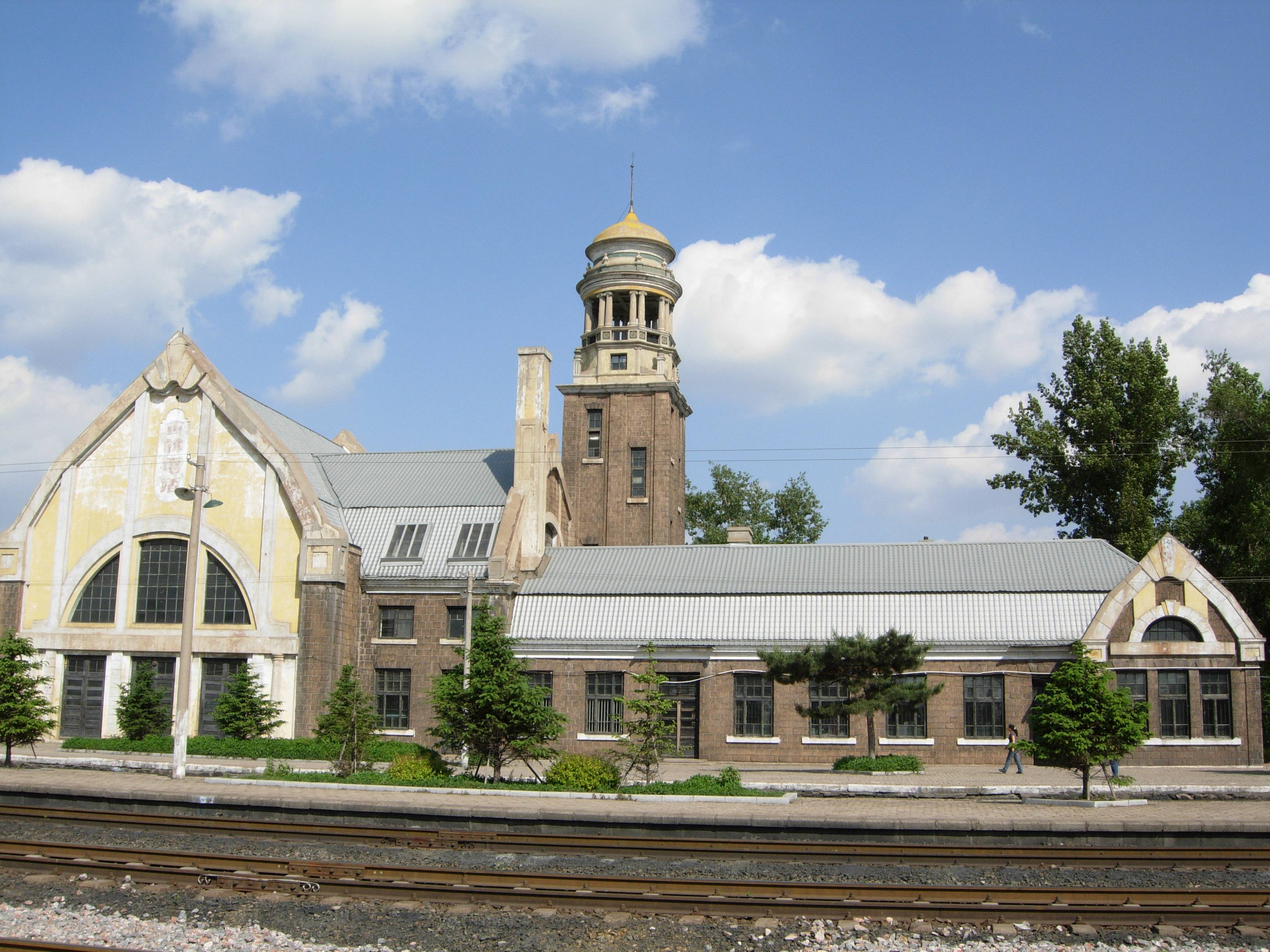 文旅新探江城吉林市探寻时光里的老建筑