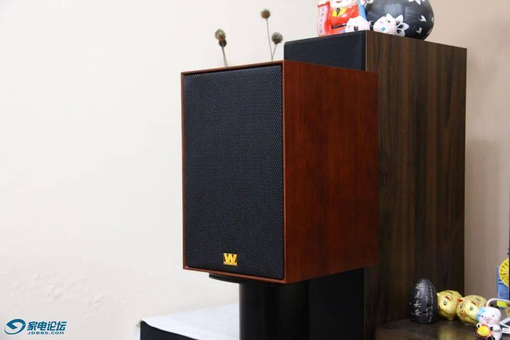 声音温暖厚实古朴优雅的平价音乐小精灵乐富豪superdenton85周年纪念