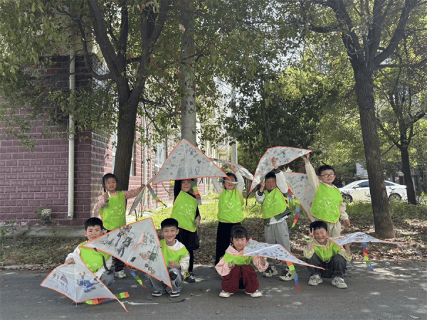 人间最美四月天 正是春游踏青时_活动_大自然_幼儿