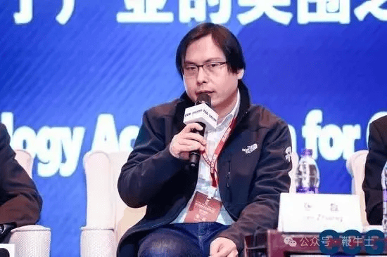 美团调整外卖事业部蔚来座舱负责人离职再传霸王茶姬赴美ipo晚报