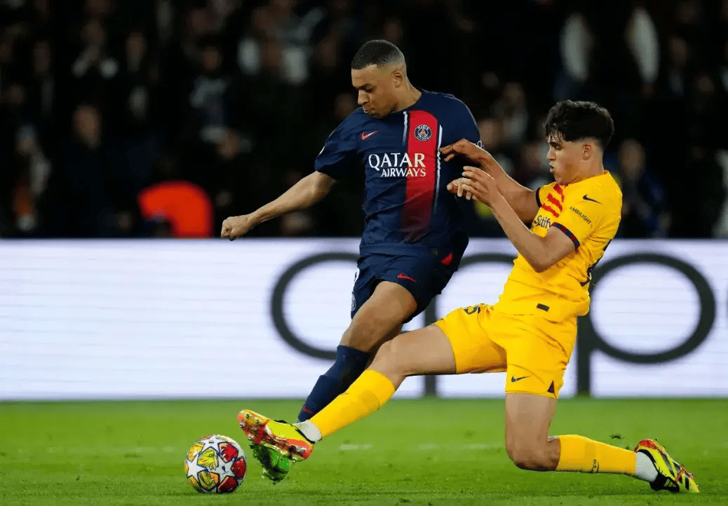 欧冠四分之一决赛首回合战果巴萨客胜巴黎拜仁闷平枪手