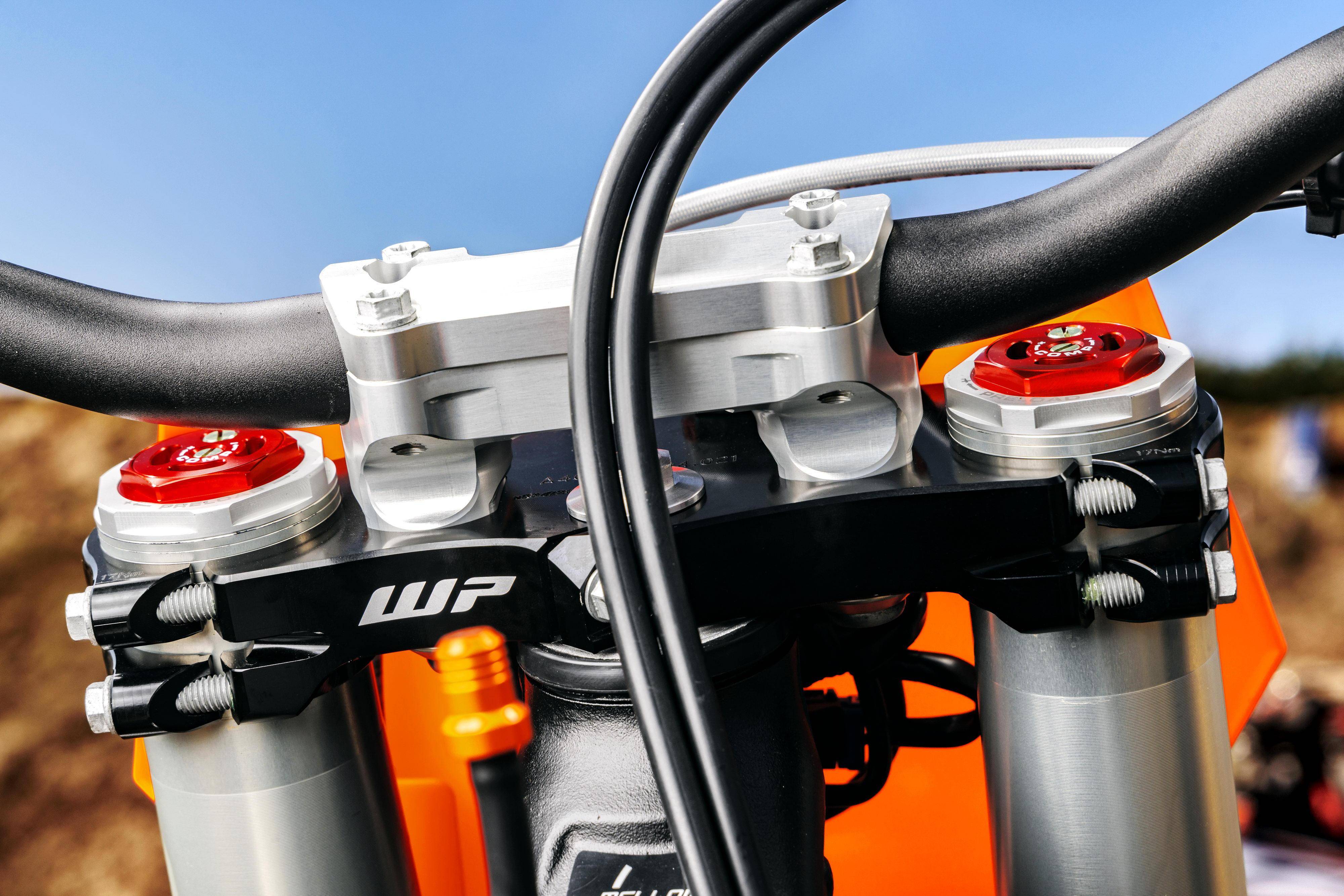 经过中期改进,ktm 2025 市售越野赛车 sx,sx-f 系列