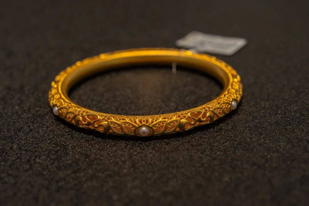 06银饰品满1000元减400元买黄金,买放心!认准扬州老字号天元金店!