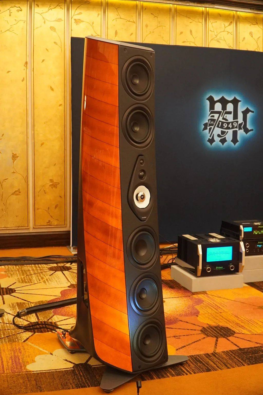 展会现场672024siav第31届上海国际高级hifi演示会上