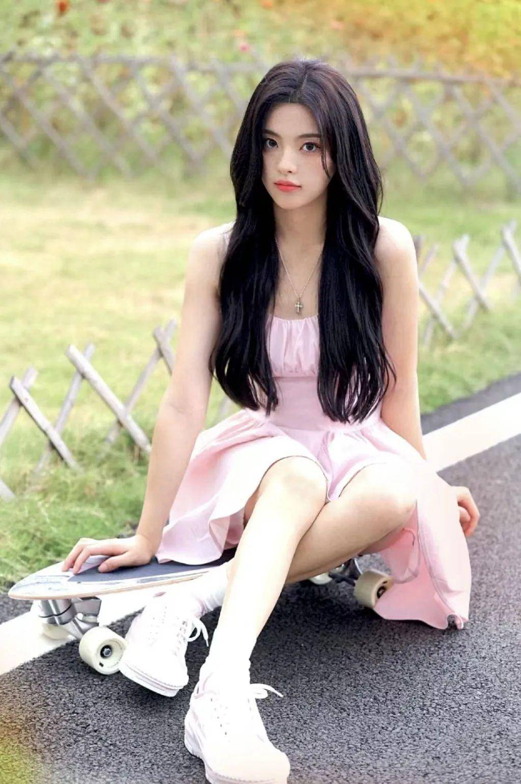 杨超越的相册里满满的春游拍照灵感