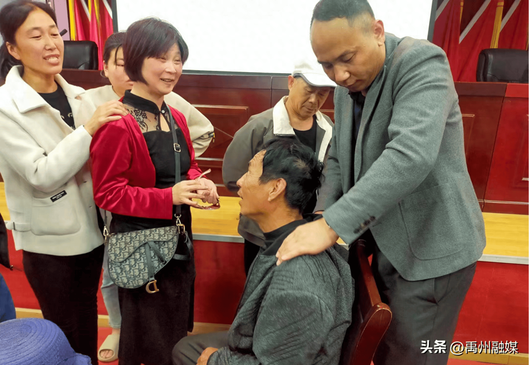 张得镇:"花式"培训为就业"蓄能"_禹州市_劳动力_创业