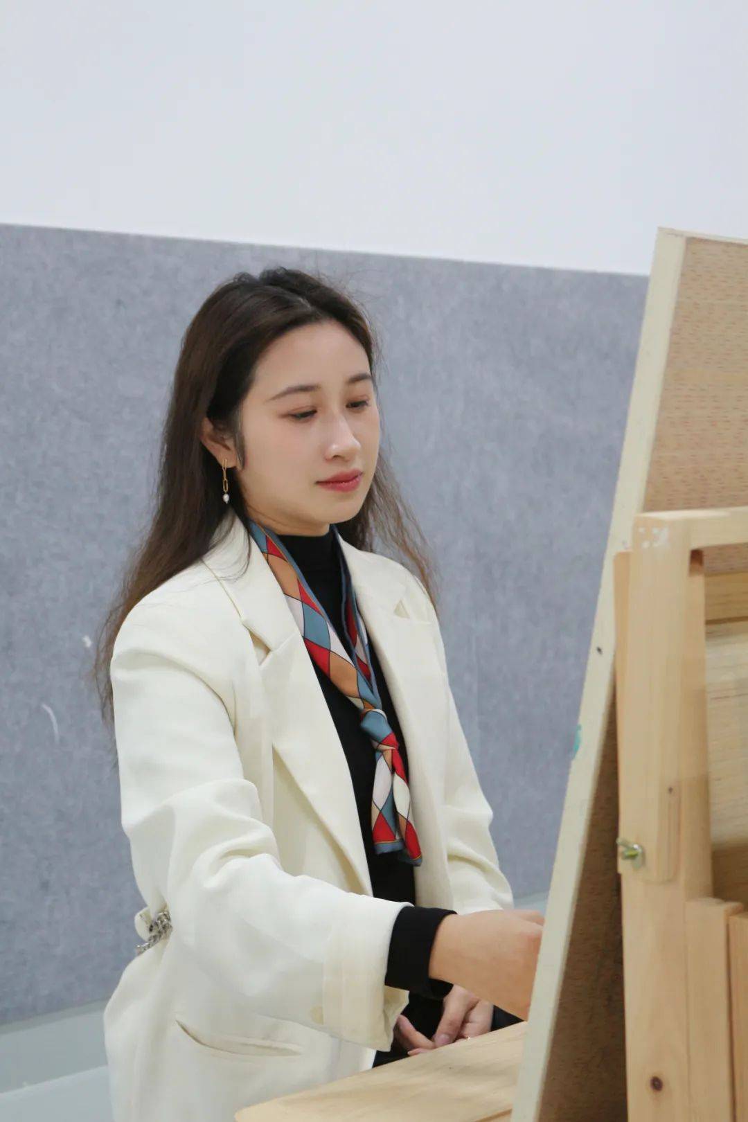 寻找身边好老师琴棋诗画体艺花在万中我们从不被书本定义