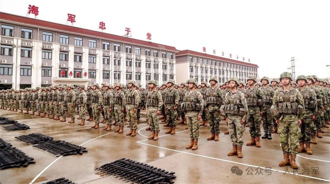 广东海警训练基地新兵图片