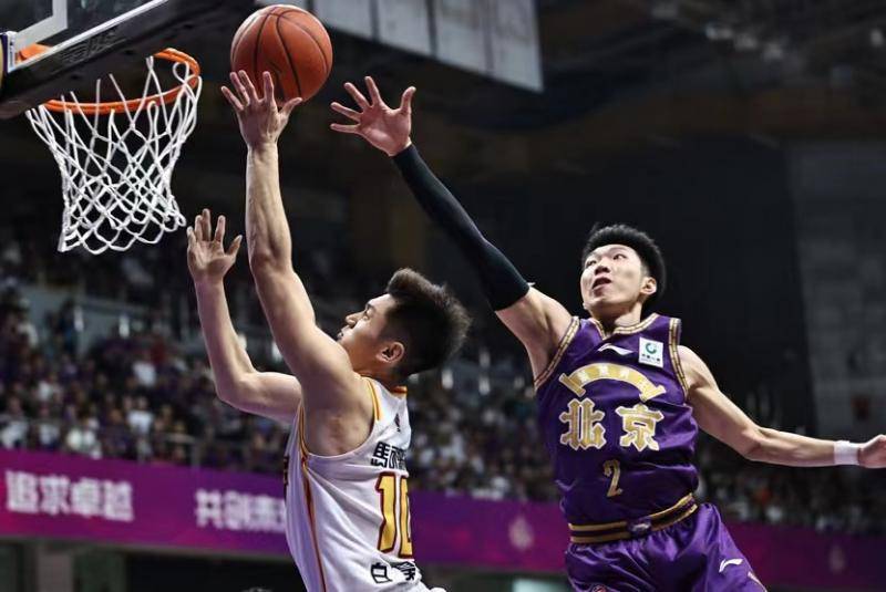 cba季后赛北控男篮在首钢篮球中心击败深圳闵鹿蕾感谢所有队员