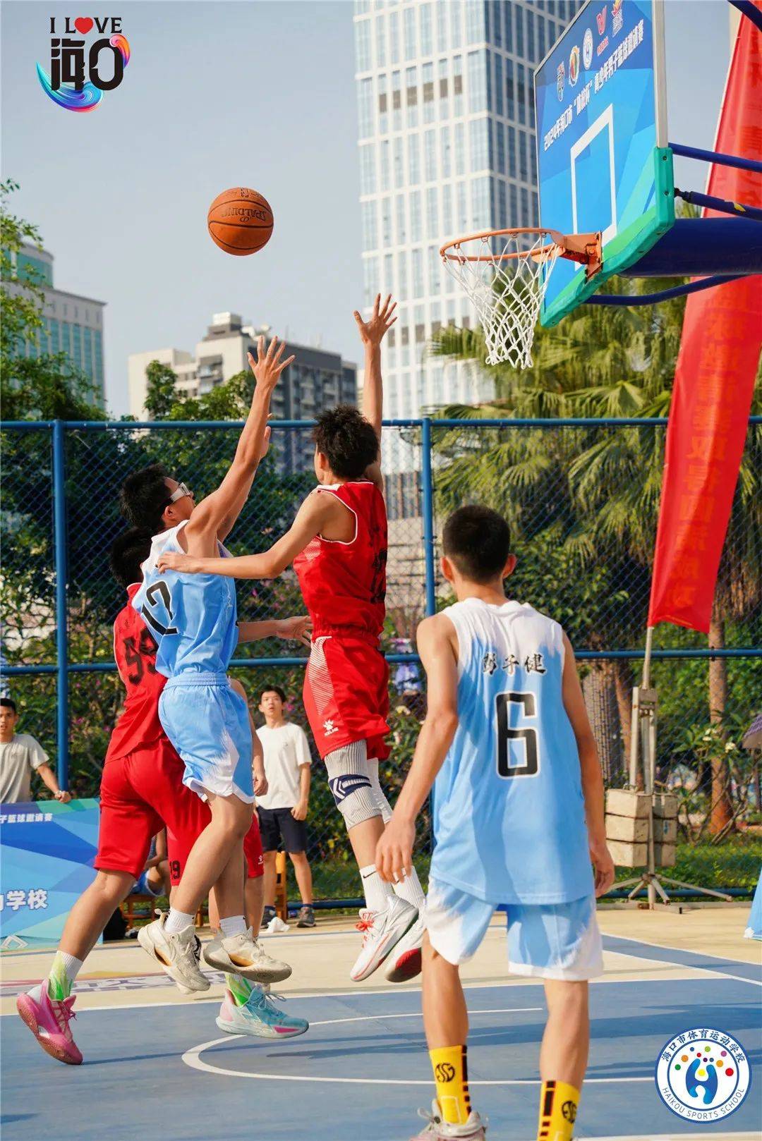 2024年海口市体校杯青少年男子篮球邀请赛火热开赛