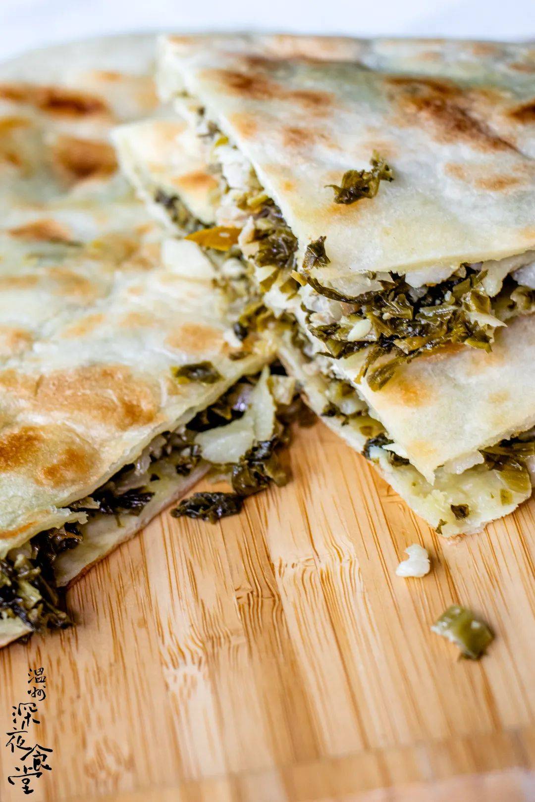 梅干菜三层肉(点击图片即可购买:梅干菜三层肉小麦饼