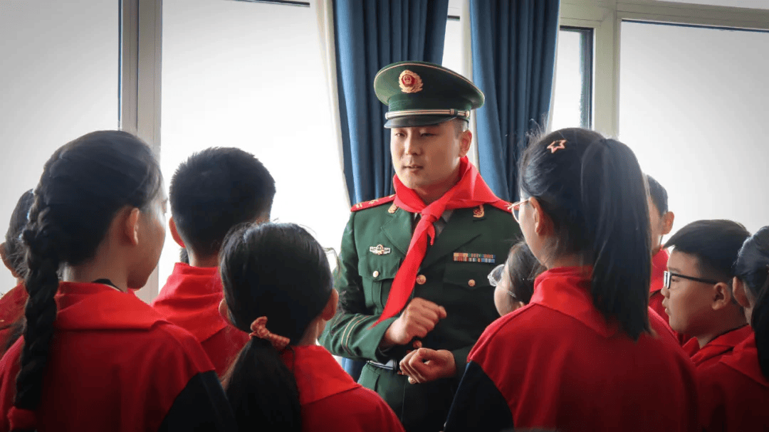 总队(谢定安,龚诚)武警河南总队(毛慧炳,张惠杰)武警重庆总队(邓良琦