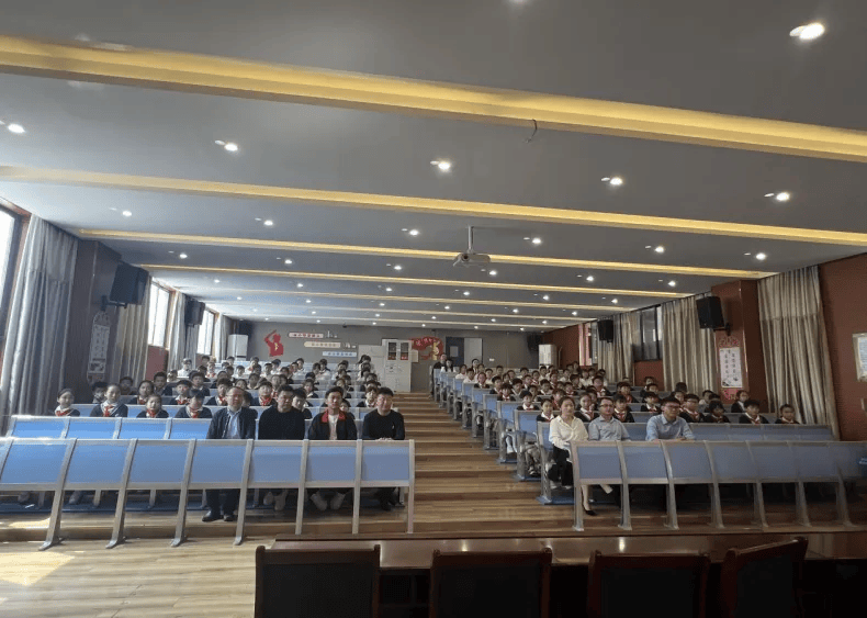 景德镇市各地开展形式多样的全民国家安全教育日活动