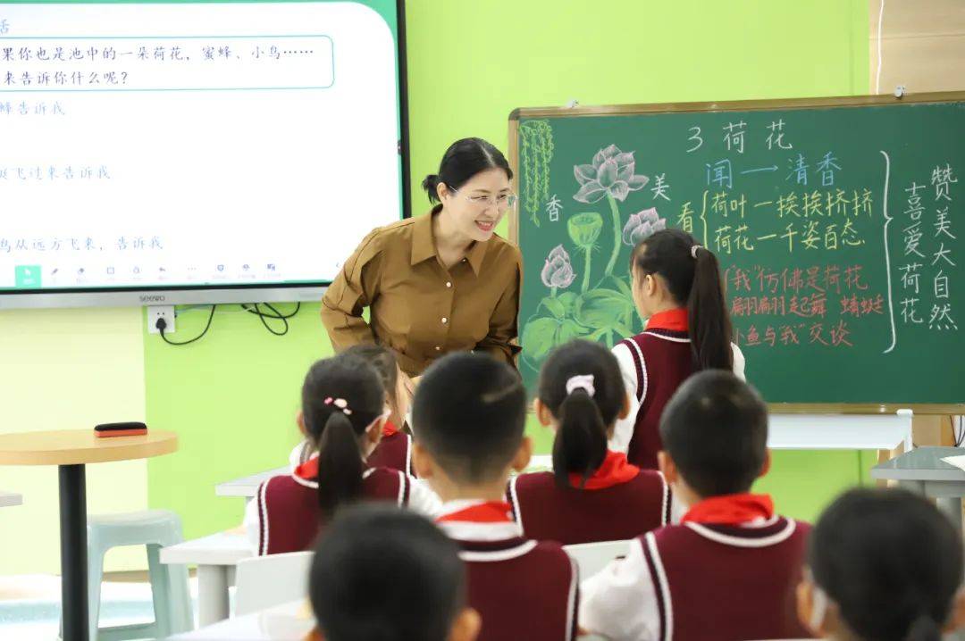 丹心育桃李芬芳铸师魂记玉东新区第四小学党支部书记校长罗丹
