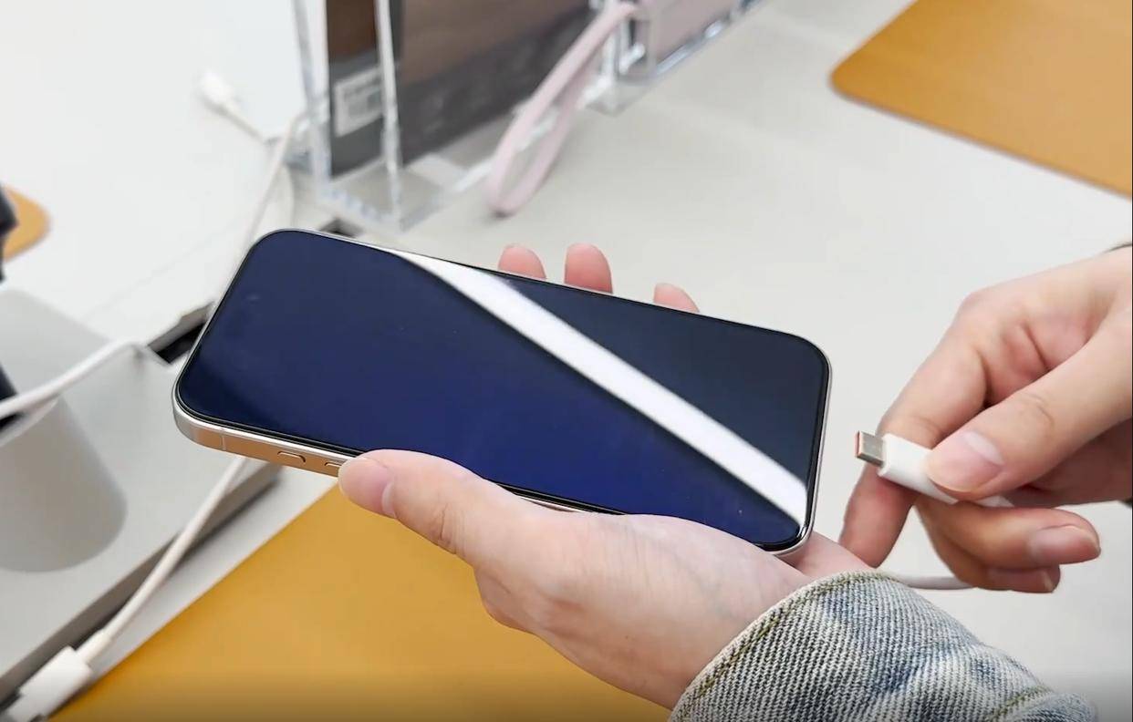 iphone15pro和14pro的区别iphone15pro比14pro更香的5大设计