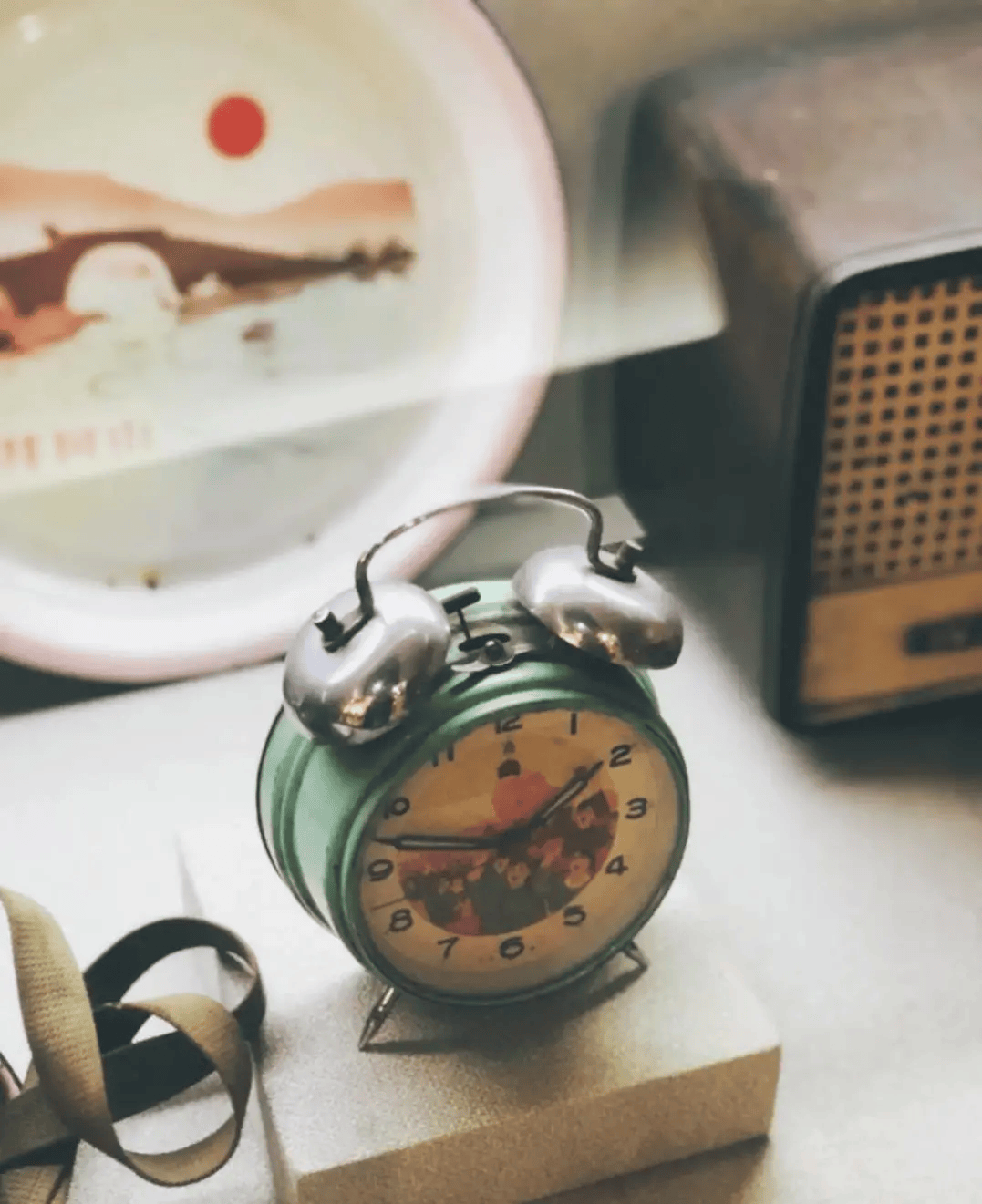 石炭井小镇虽小,却处处成景,魅力无限,群山叠嶂,风景如画,丹霞地貌,雄