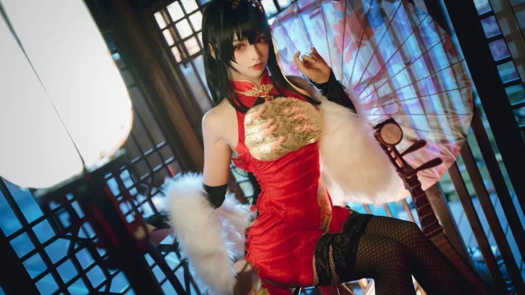 67cosplay丨碧蓝航线:大凤新春旗袍