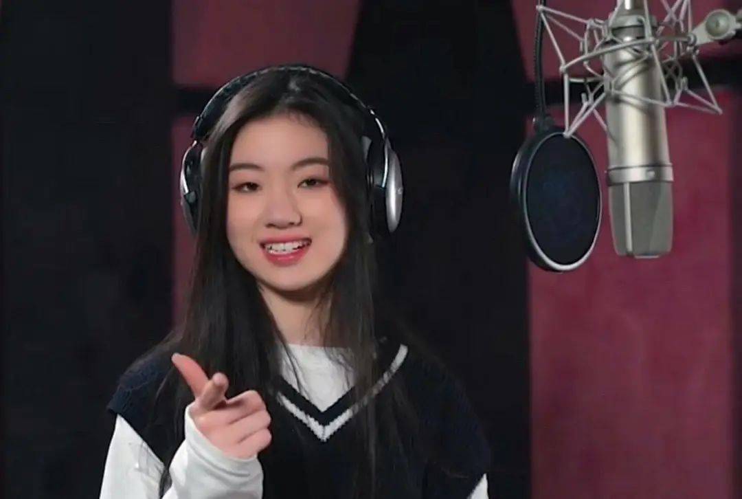 单依纯,靠什么出道即巅峰?_比赛_李健_声音