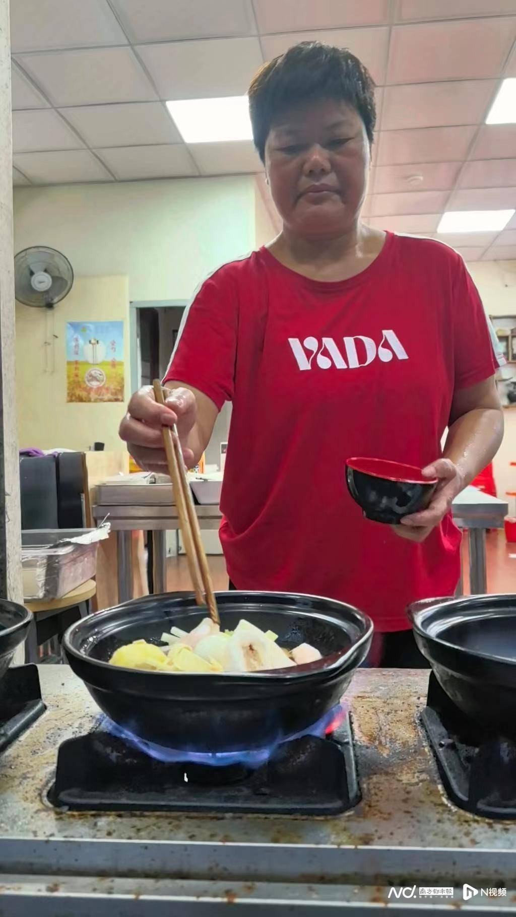 博主挑战书画换美食惠州老板娘题这三个字超十万网友点赞