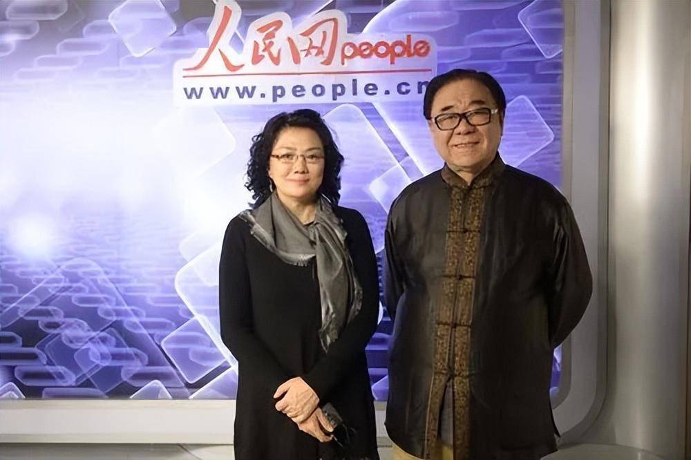 金铁霖去世时唯一儿子哭成泪人现任妻子与前妻李谷一皆未出席