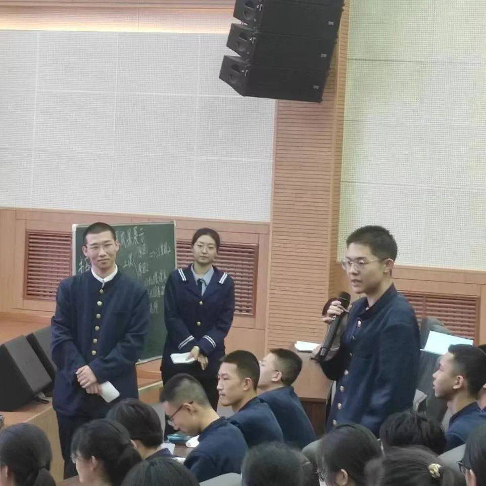 立标而行向阳而生