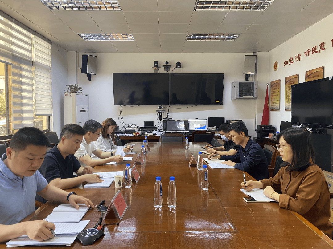 五桂山街道组织人大代表视察就业促进工作