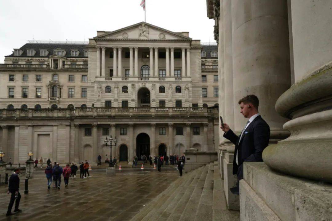 英镑继续低位英国今年大概率只降息一次最新通胀跌至两年半新低
