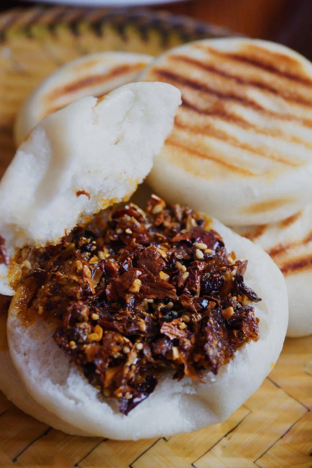 谁是碳水第一城论花样多这里赢麻了低调的千年美味